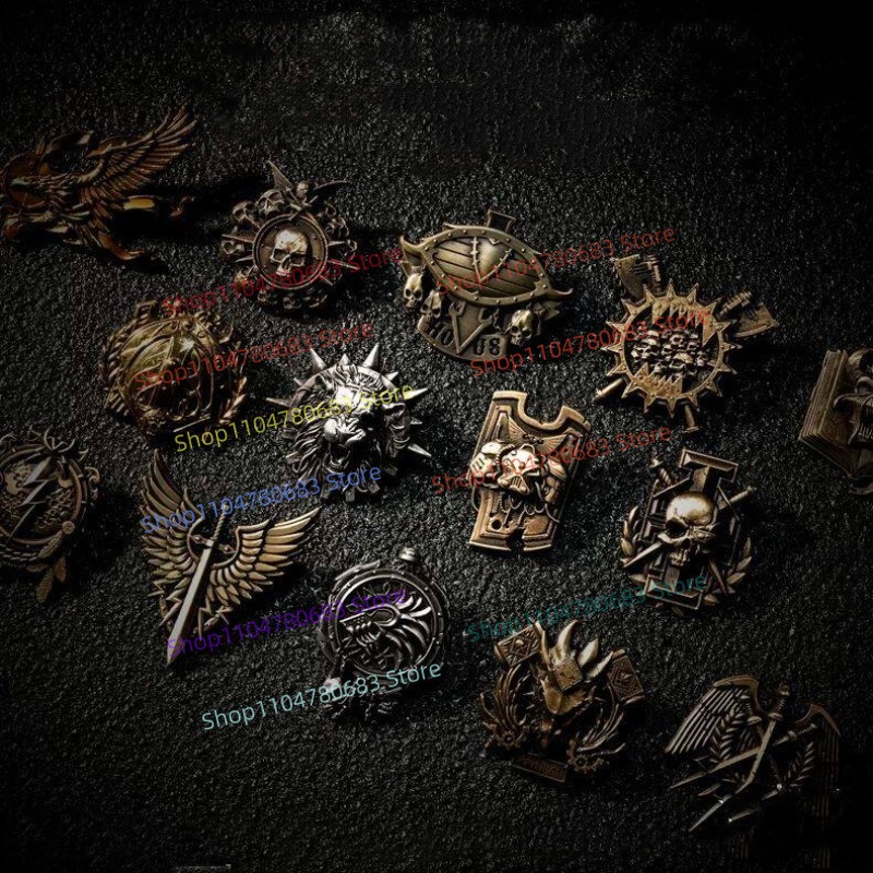 Broche Emblème 40K Burning Gal - Anime Merchandise For Men avis et prix